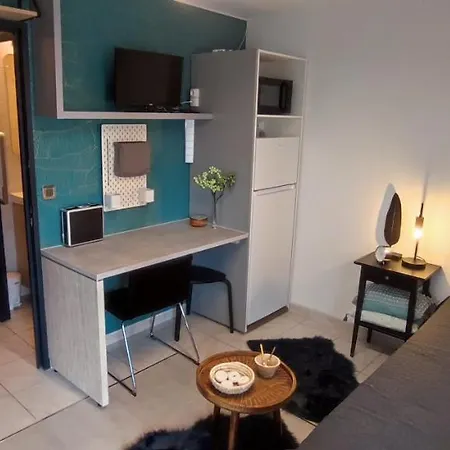 Michelet Studio Climatise Avec Balcon Et Parking Ferme Montpellier Exterior photo